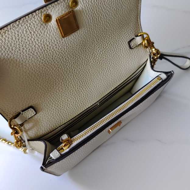 トリー バーチ「Tory Burch」  Britten ショルダーバッグ