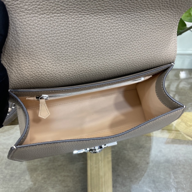 モイナ「Moynat」Réjane ハンドバッグ