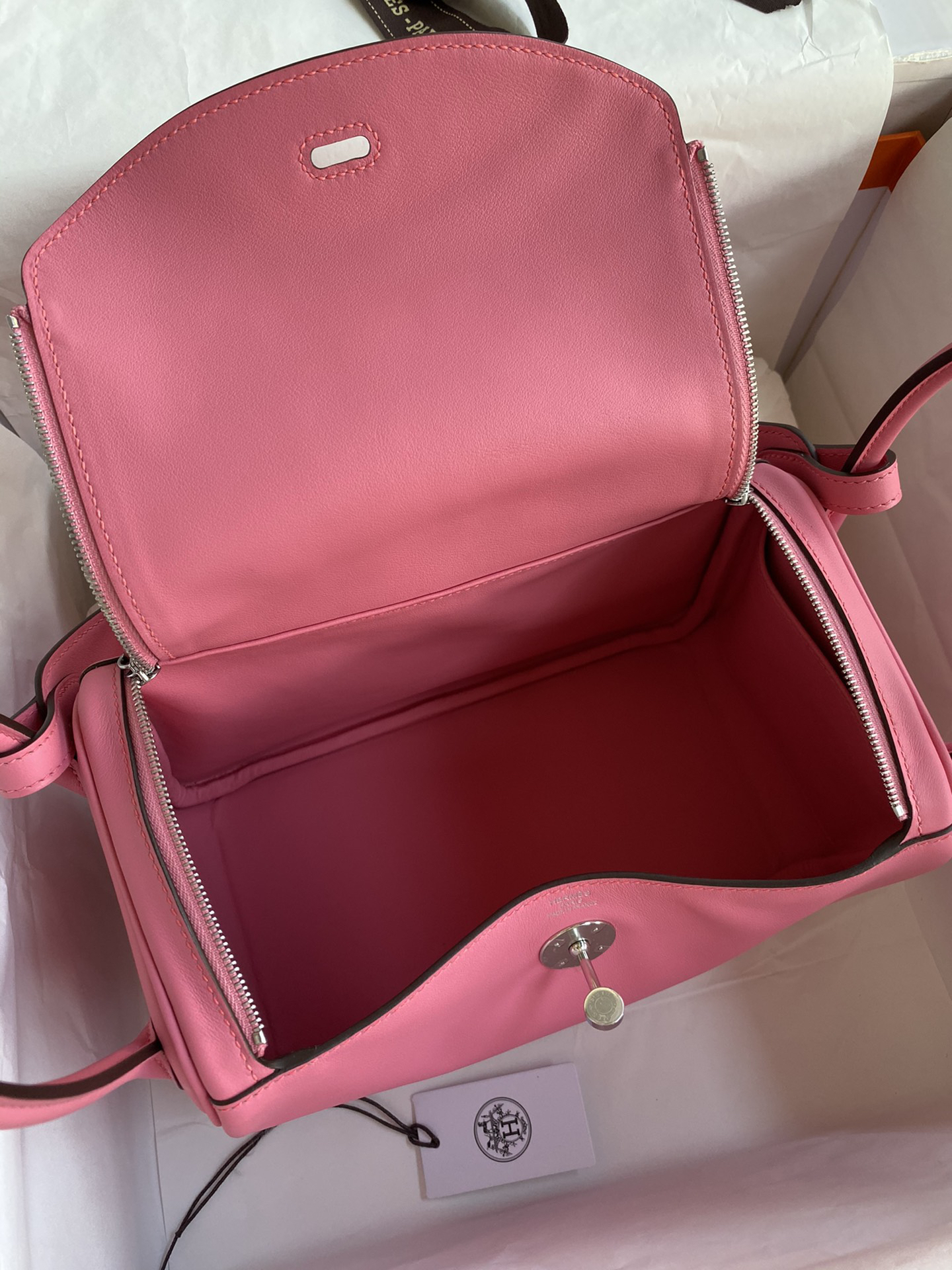 エルメス「Hermès」Lindy Swift Leather Bag