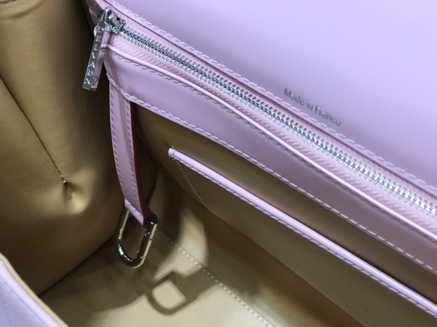 デルヴォー「Delvaux」ミニアーチャー ショルダーバッグ