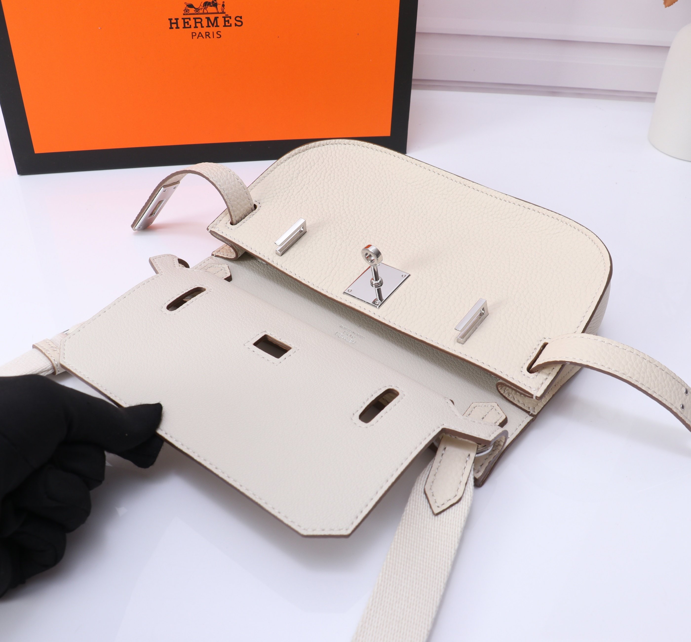 エルメス「Hermès」Jypsiereミニショルダーバッグ