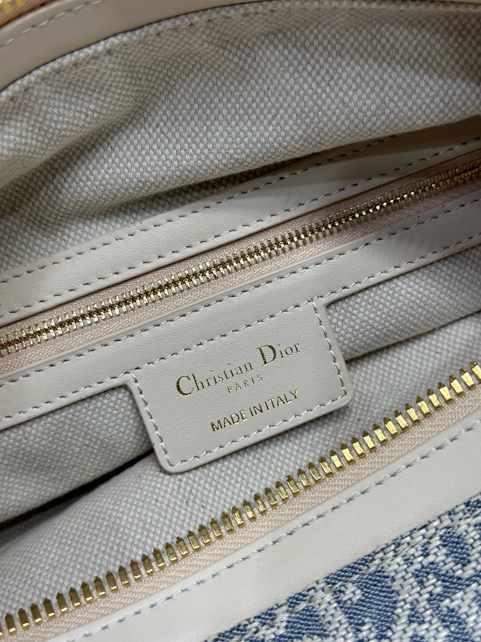 ディオール「Dior」 D-Journey ショルダーバッグ