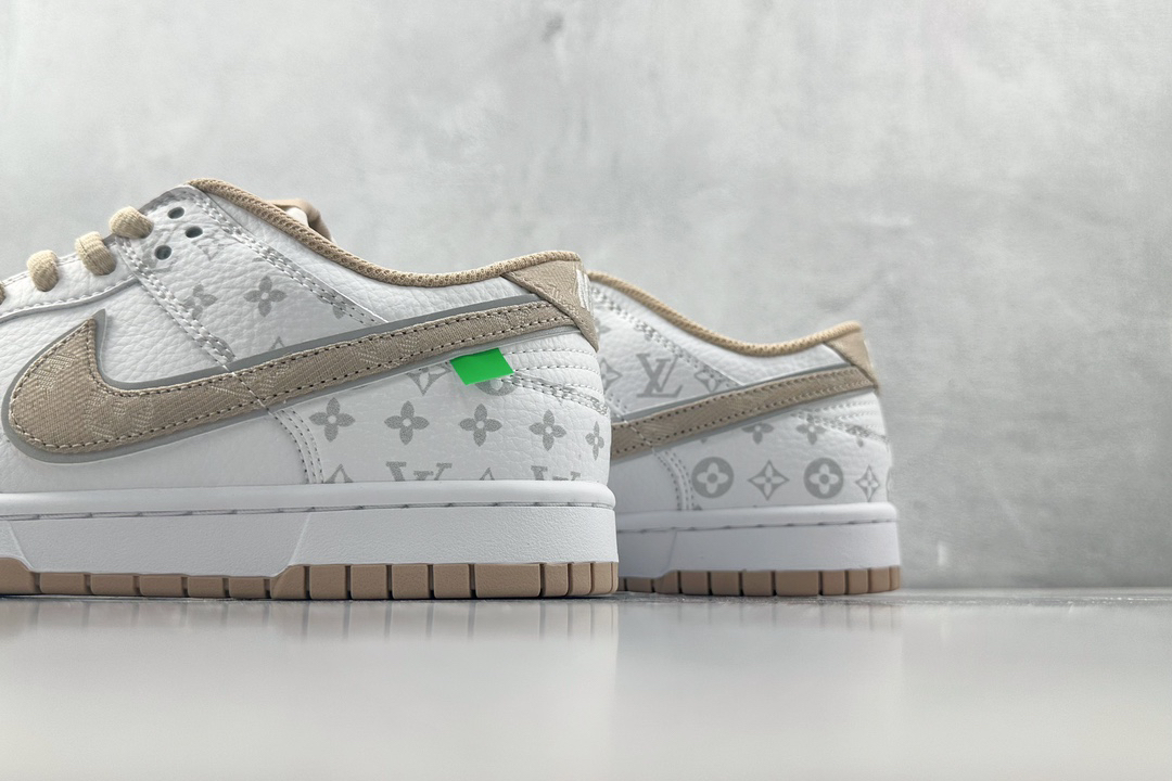 「コラボモデル」Louis Vuitton x Nike コラボ - カーキプリント" スニーカー