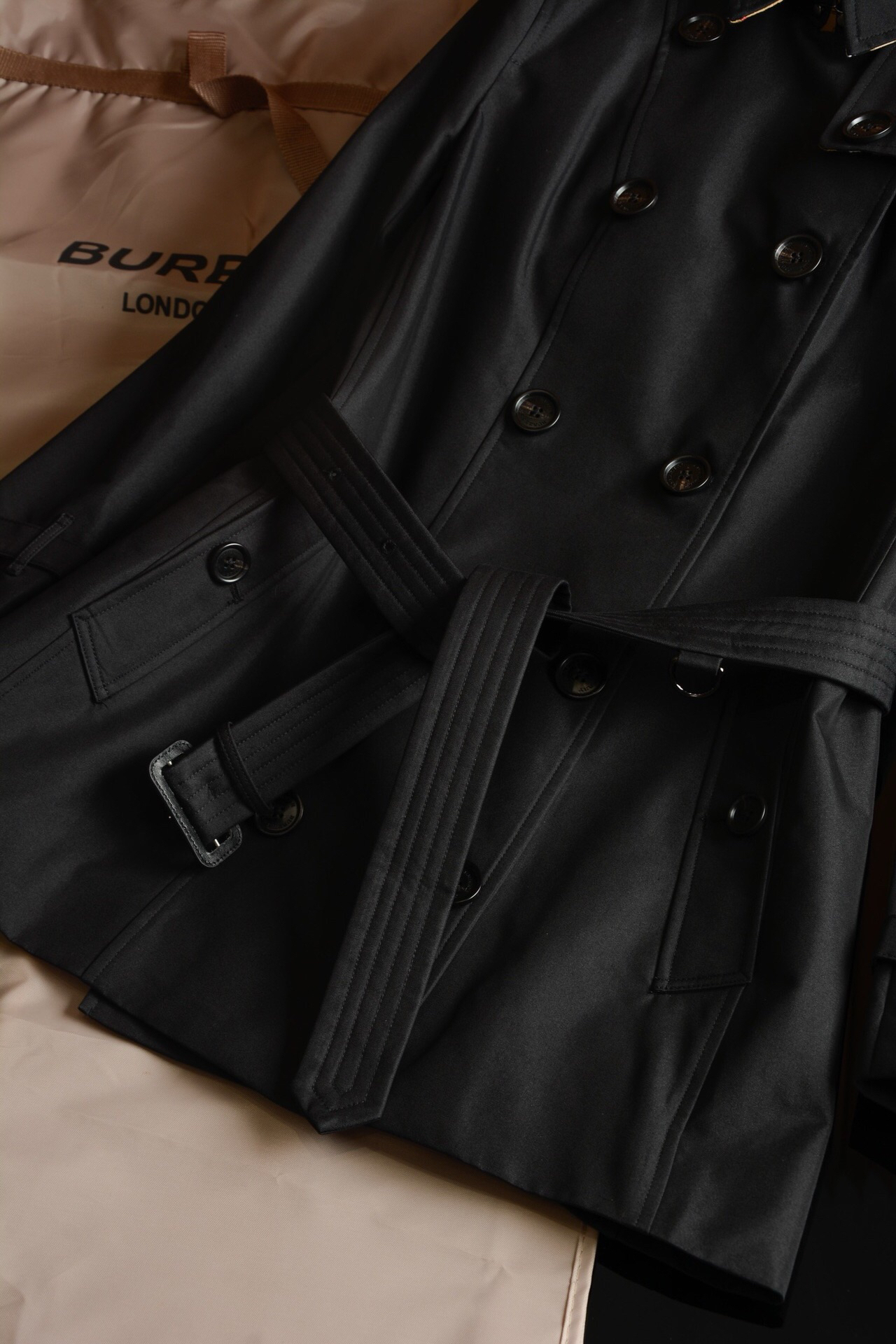 バーバリー「Burberry」チェルシー ヘリテッジ トレンチコート