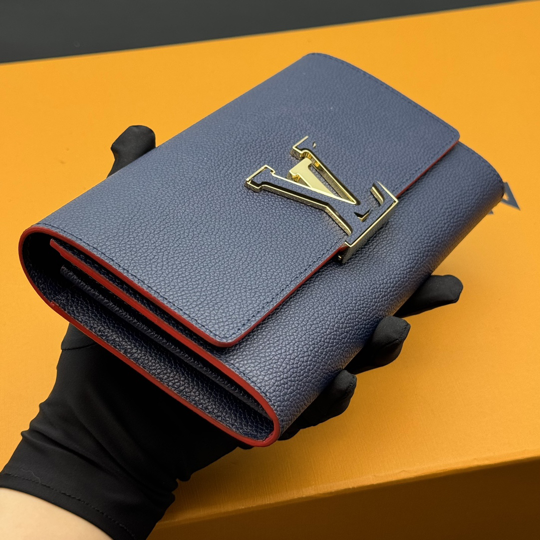 ルイ・ヴィトン(Louis Vuitton) ポルトフォイユ･カプシーヌ