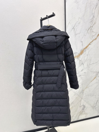 バーバリー「Burberry」 ダブルブレスト ロング ダウンコート フード付き-ISETAN PRESTIGE CURATED