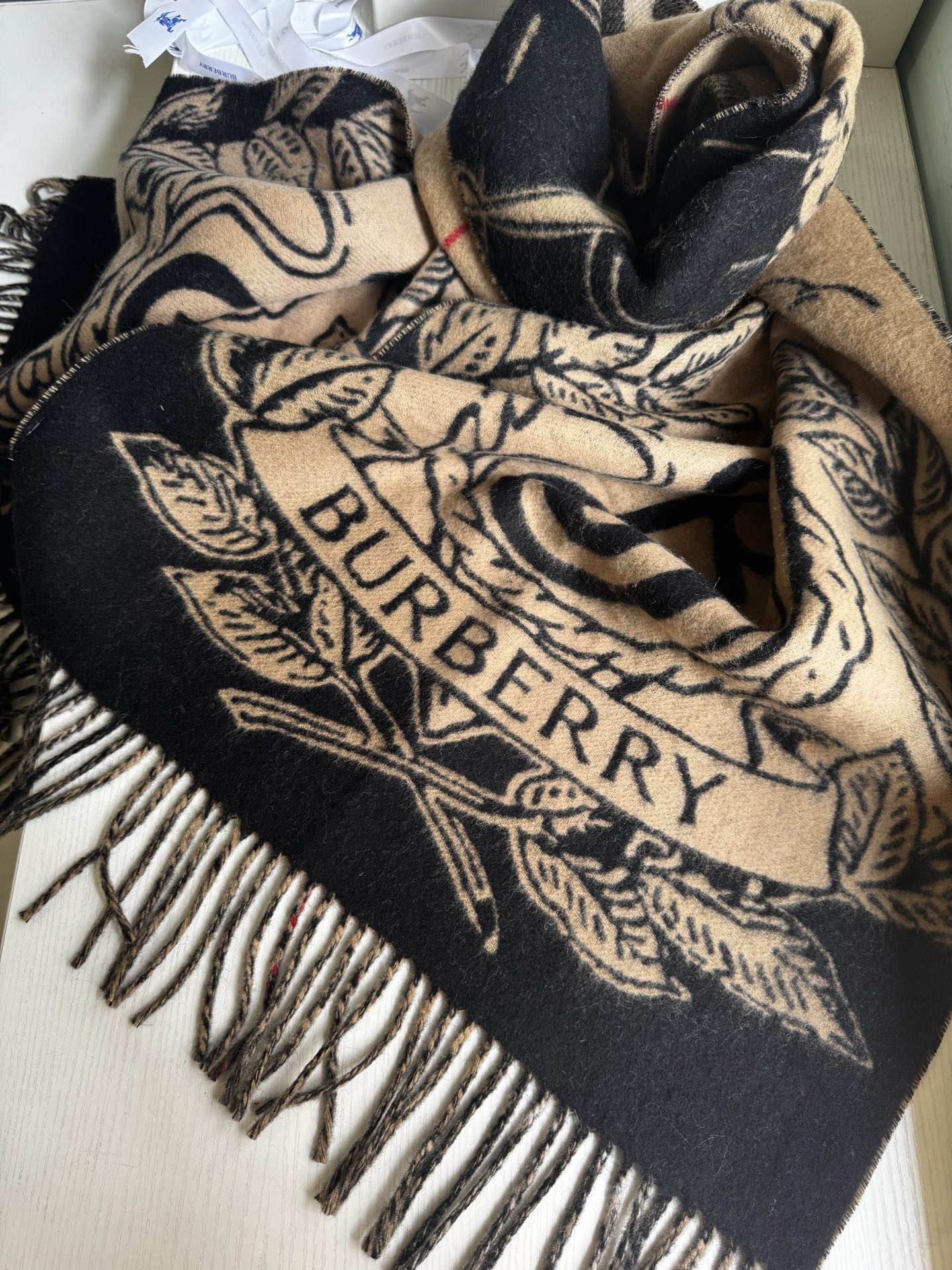 バーバリー「Burberry」 リバーシブル ストームライダー キャッシュミア スカーフ