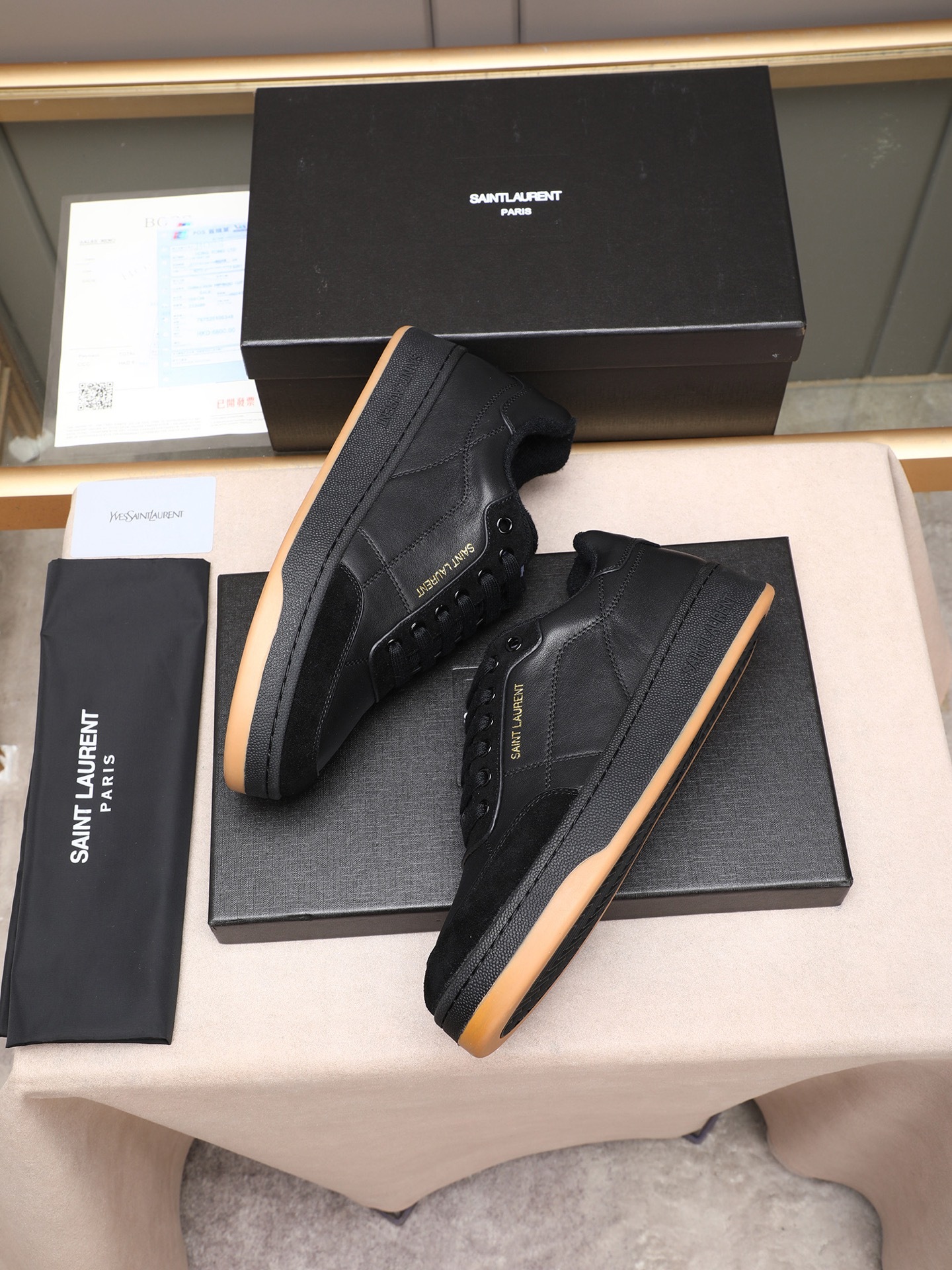 サンローラン「Saint Laurent」ローカット スニーカー