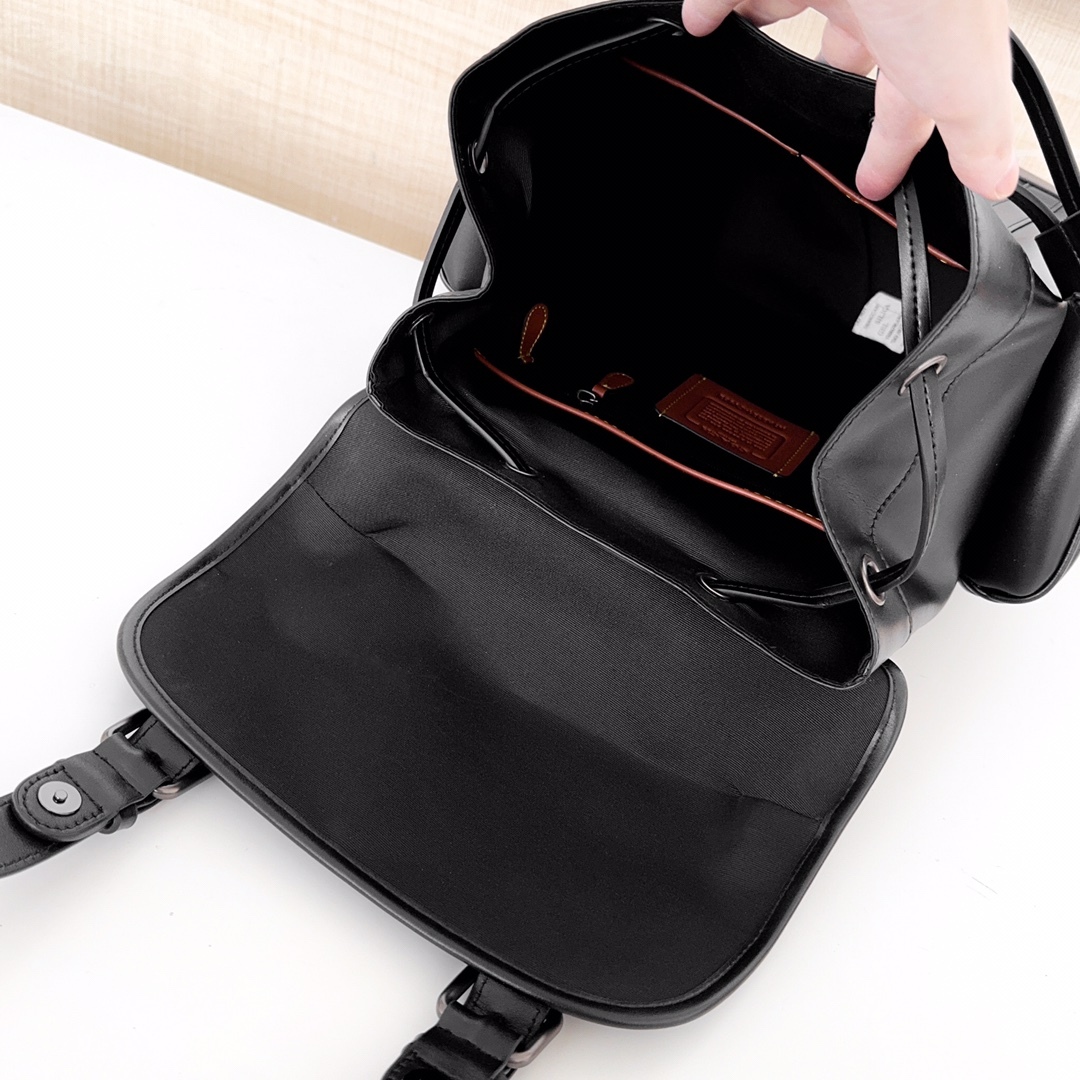 コーチ「Coach」RIVIERE リュックサック