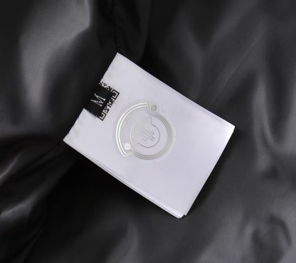 モンクレール「Moncler」カラーブロック ダウンジャケット