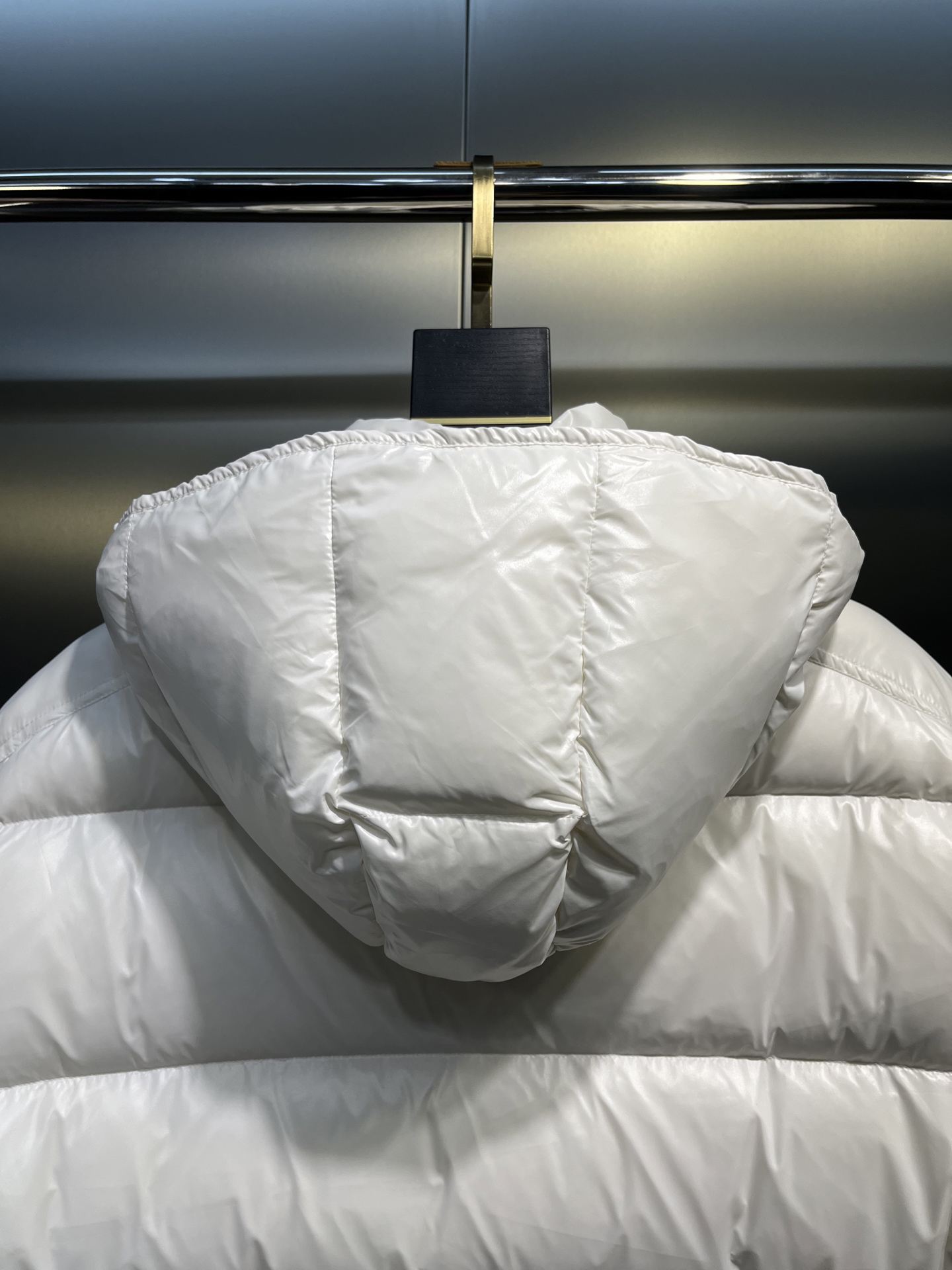 モンクレール「Moncler」Maya ダウンジャケット