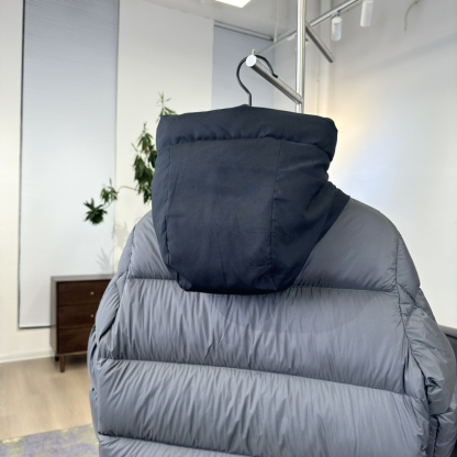 モンクレール「Moncler」Madeira ブラック ダウンジャケット