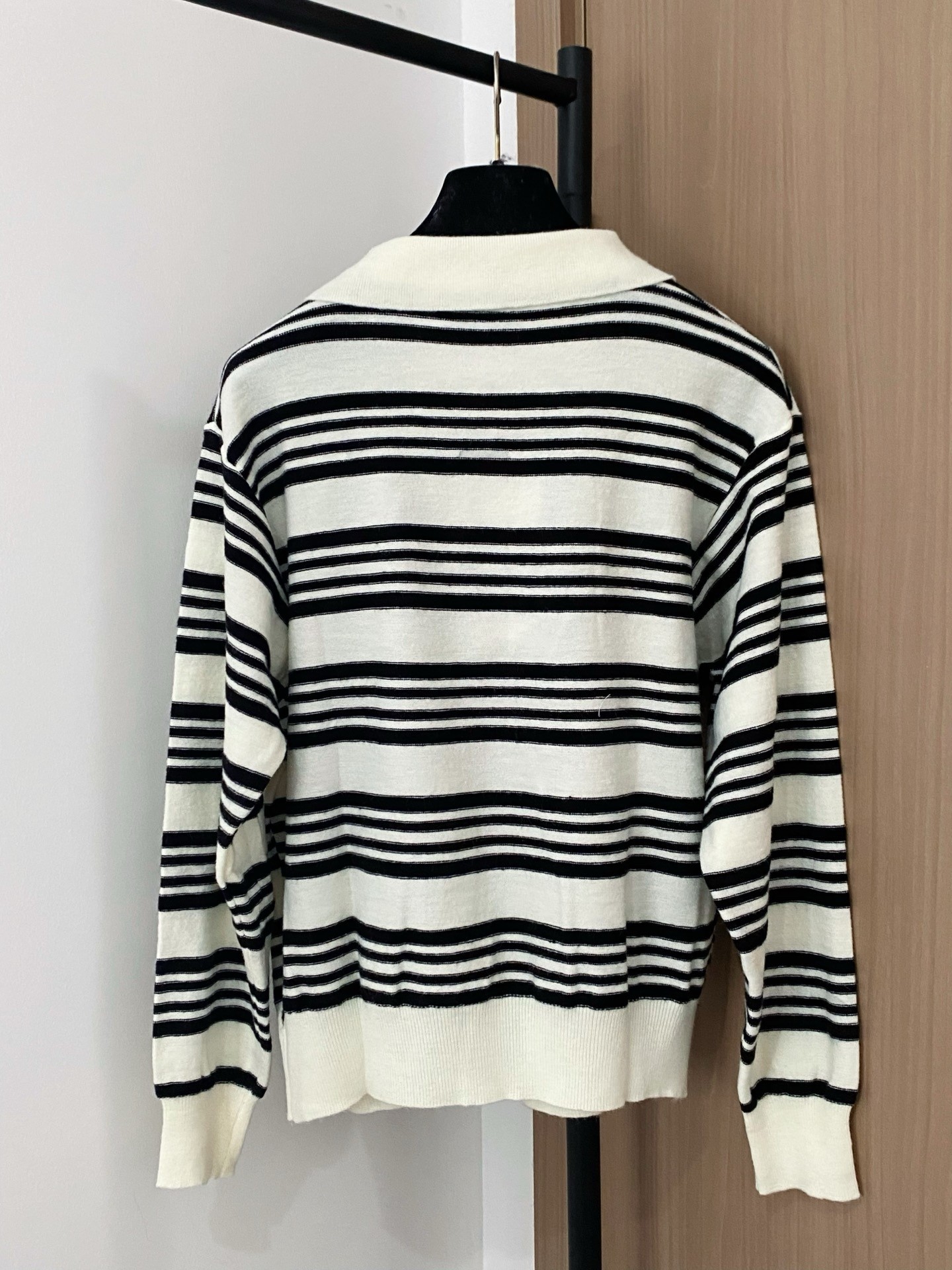 シャネル「Chanel」ストライプ カラー ニット セーター