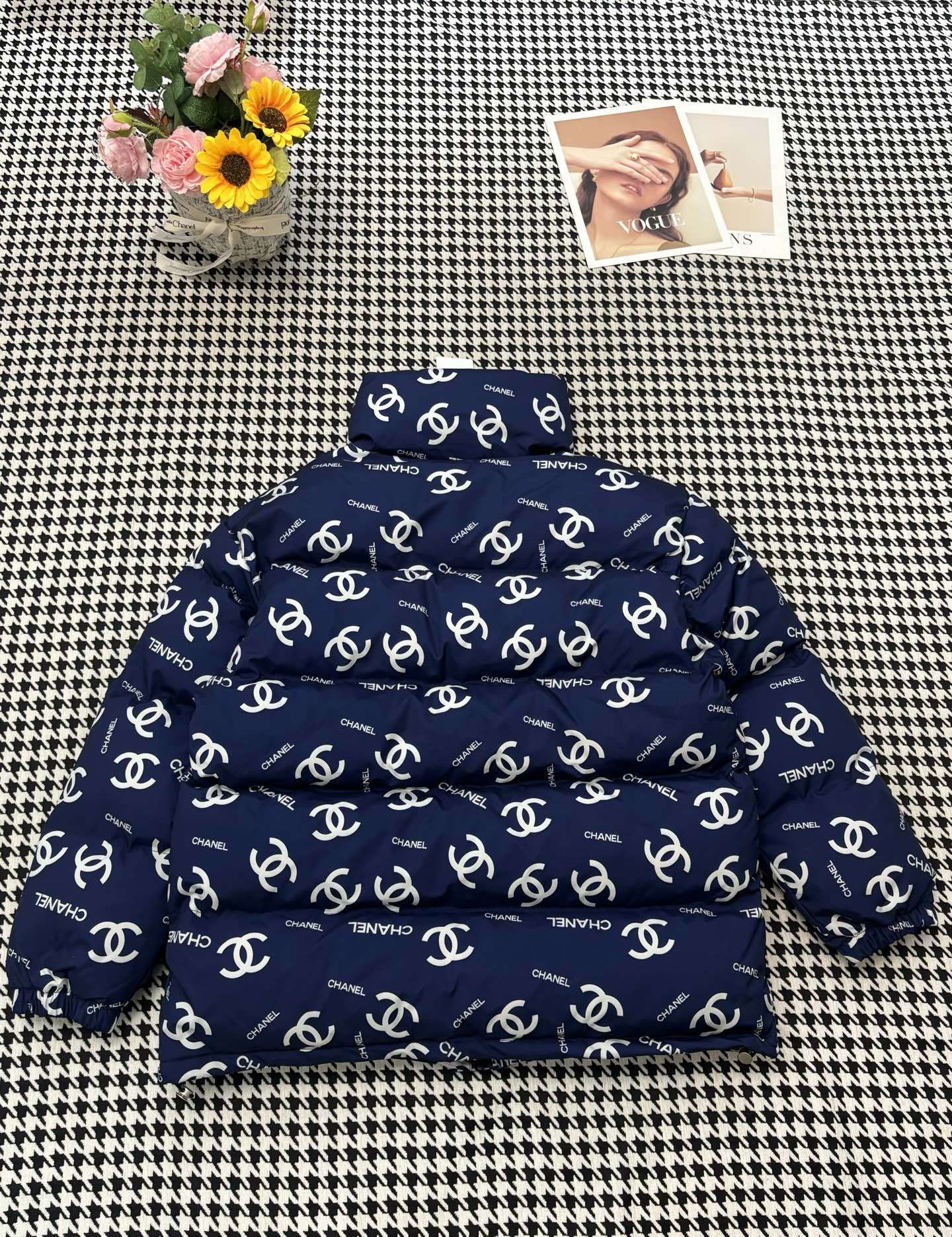 シャネル「Chanel」モノグラム スタンドカラー キルトド コート