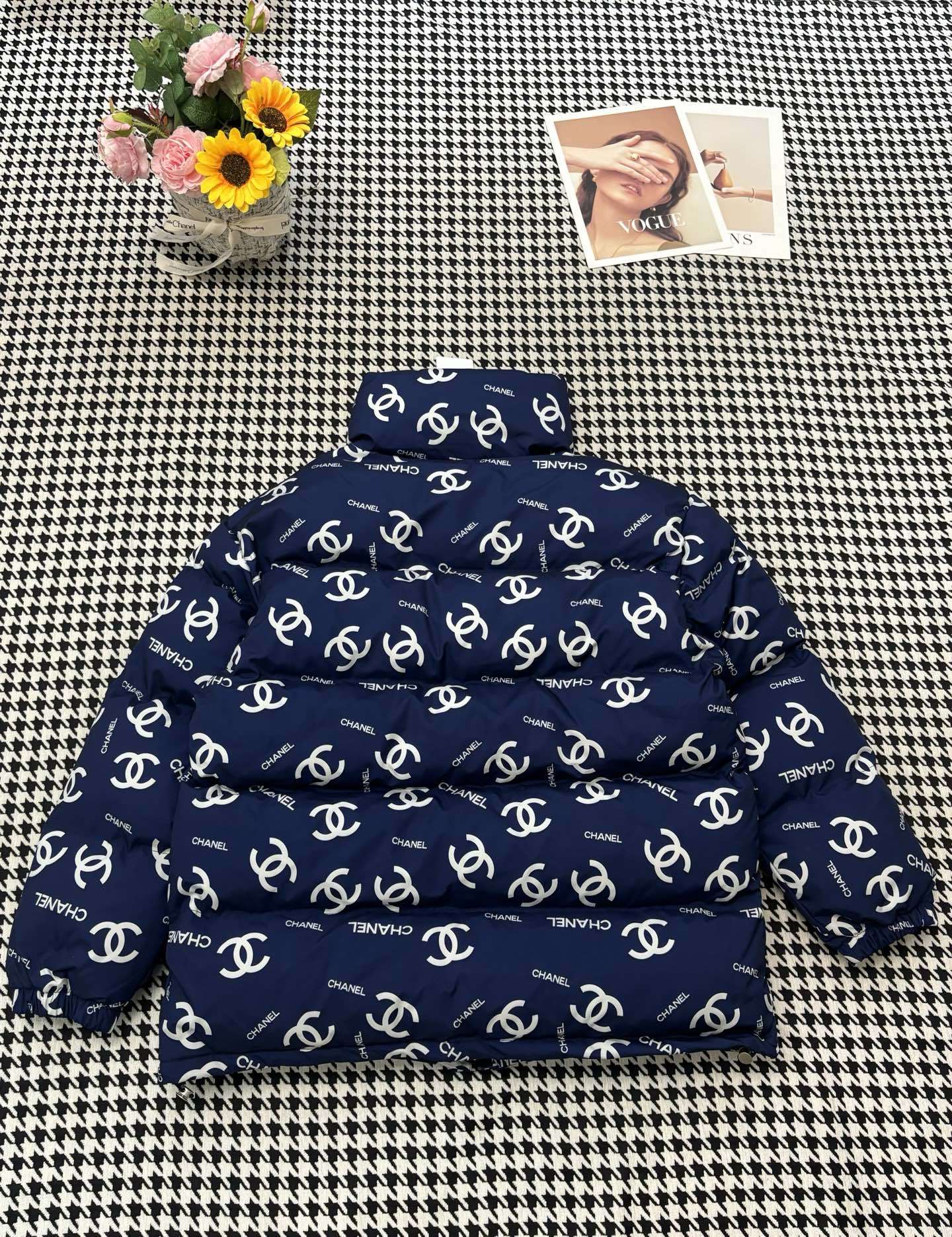 シャネル「Chanel」モノグラム スタンドカラー キルトド コート