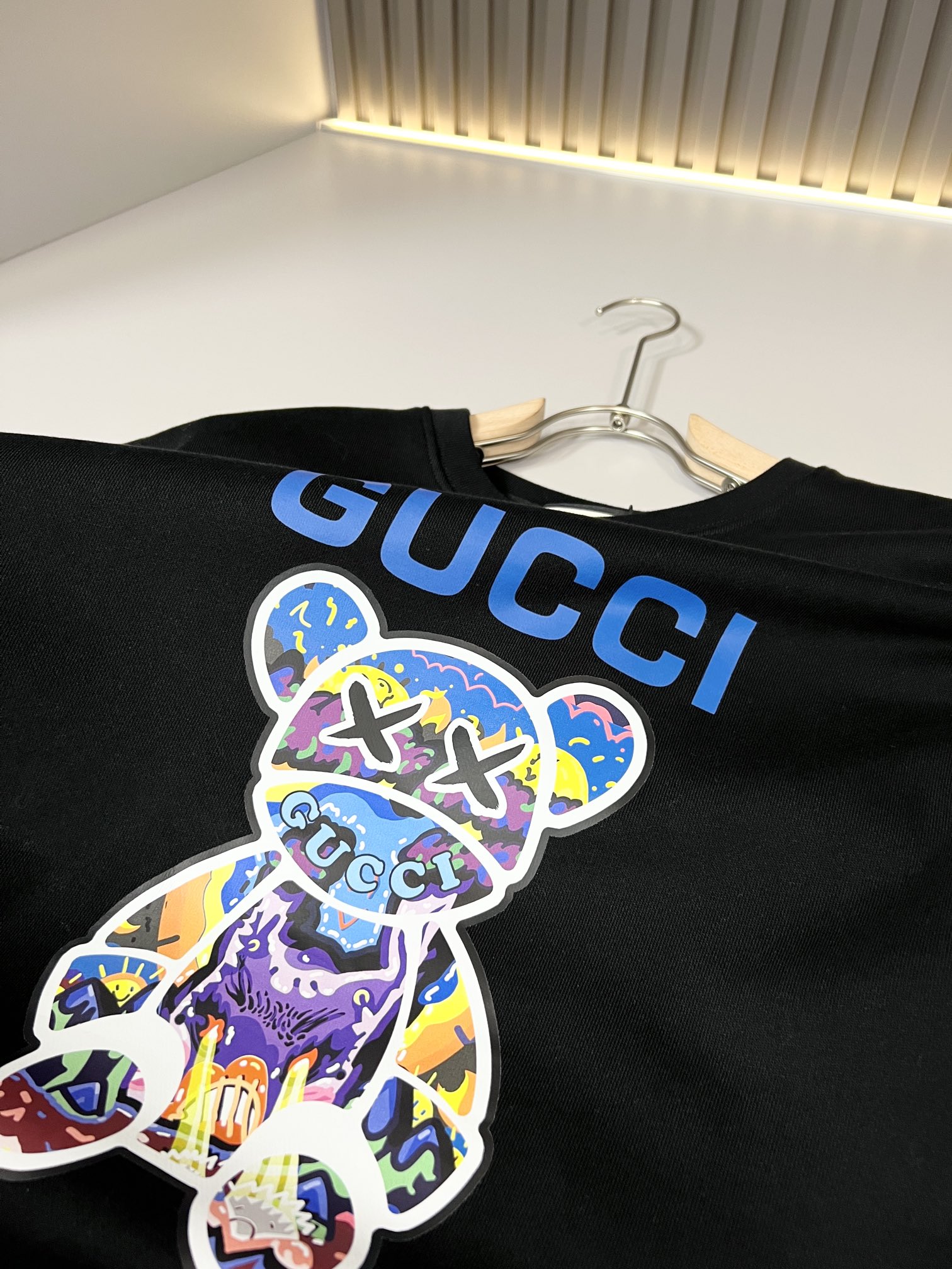 グッチ「Gucci」ユニセックス デジタルプリント ラウンドネック スウェットシャツ