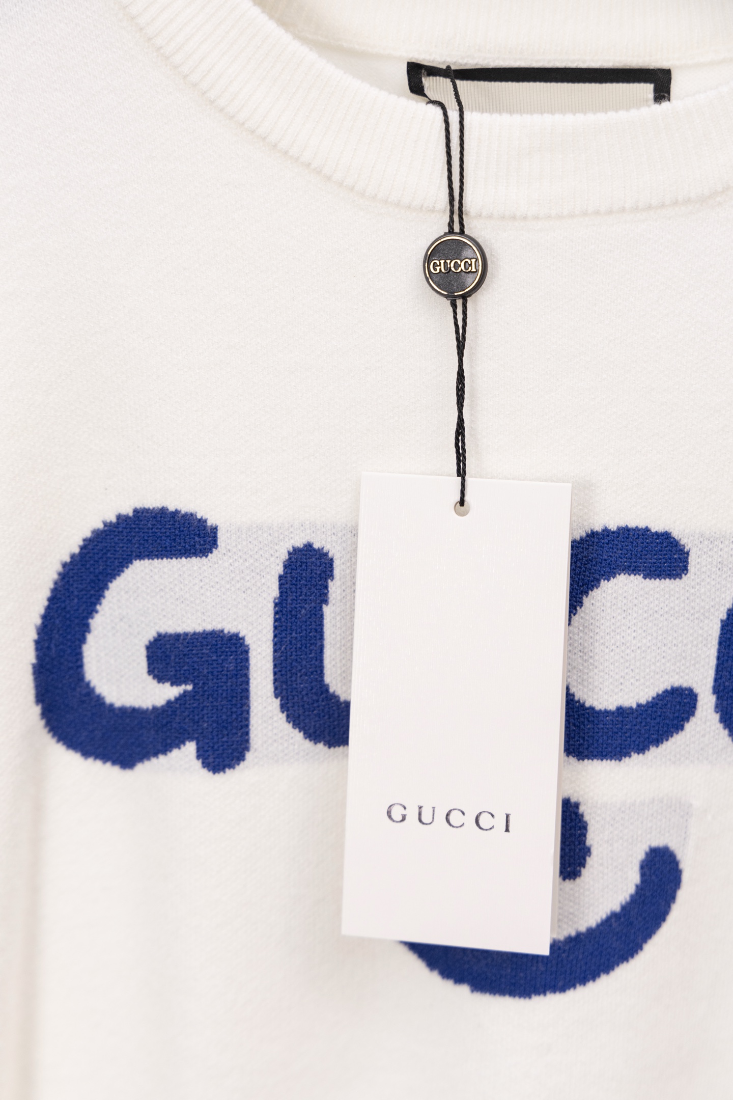 グッチ「Gucci」 スマイルロゴ ニットセーター