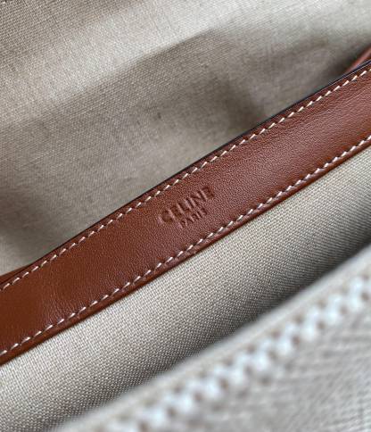 セリーヌ「Celine」SOFT 16 レザー ショルダーバッグ