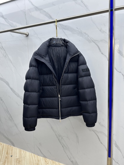 ディオール「Dior」OBLIQUE テクニカル ダウン ジャケット