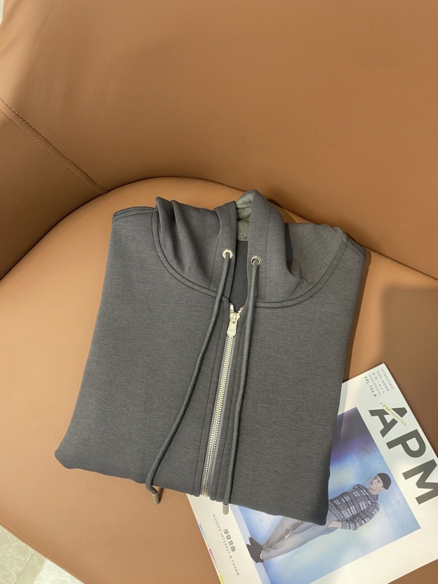 エルメス「Hermès」アプリケ スラウチショルダー パーカー