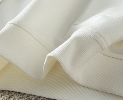 エルメス「Hermès」レザーポケット クルーネック スウェットシャツ