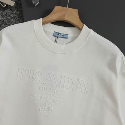 プラダ「Prada」ユニセックス クルーネック スウェットシャツ