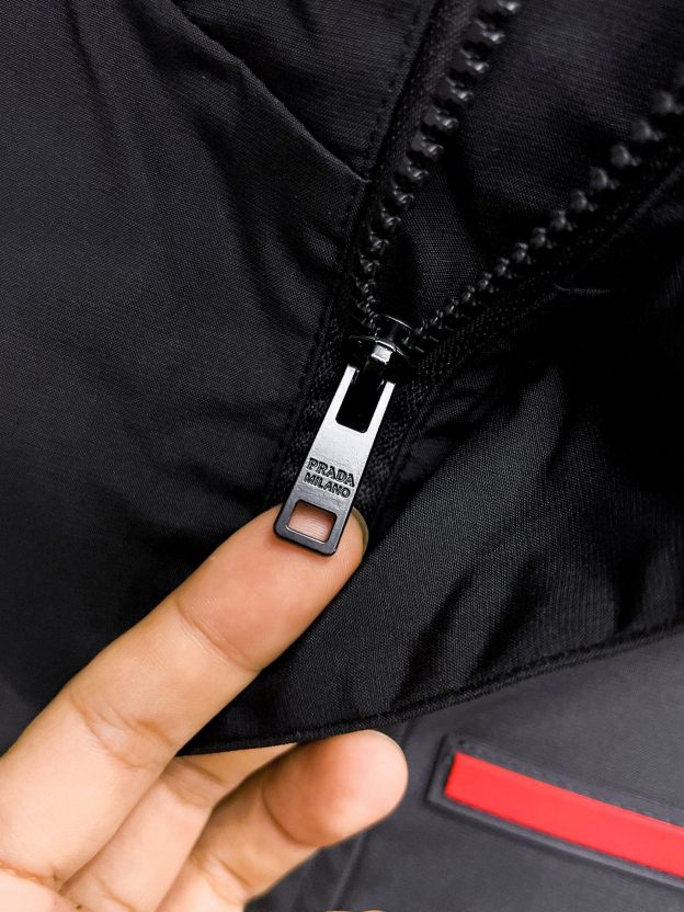 プラダ「Prada」リバーシブル ジャケット