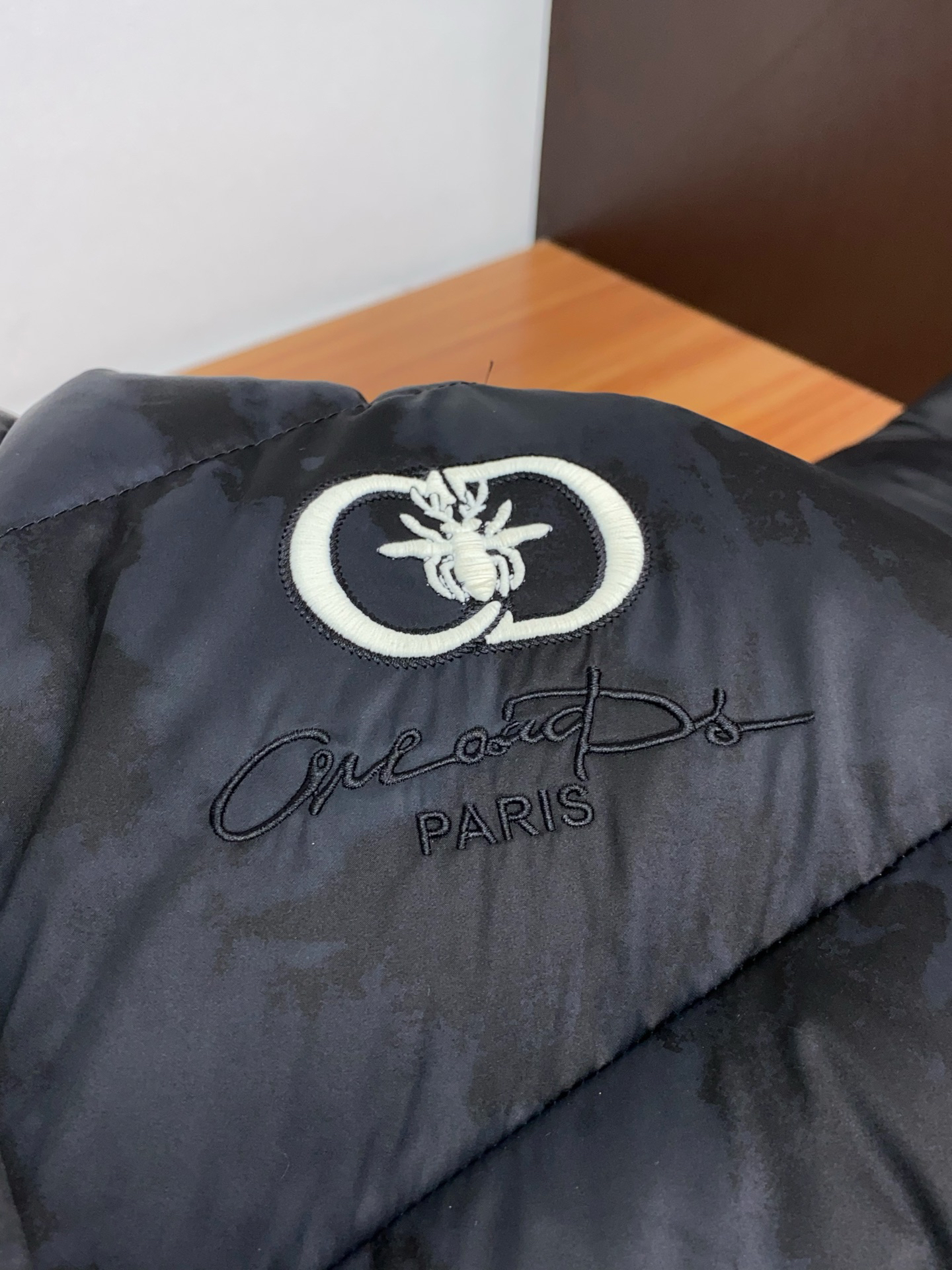 ディオール「Dior」スタンドカラー ジャカード キルト ダウン ジャケット