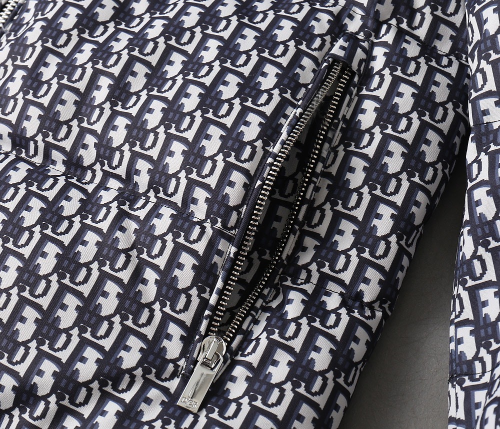 ディオール「Dior」ダウンブルゾン