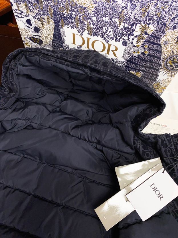 ディオール「Dior」OBLIQUE ダウンフード付きジャケット