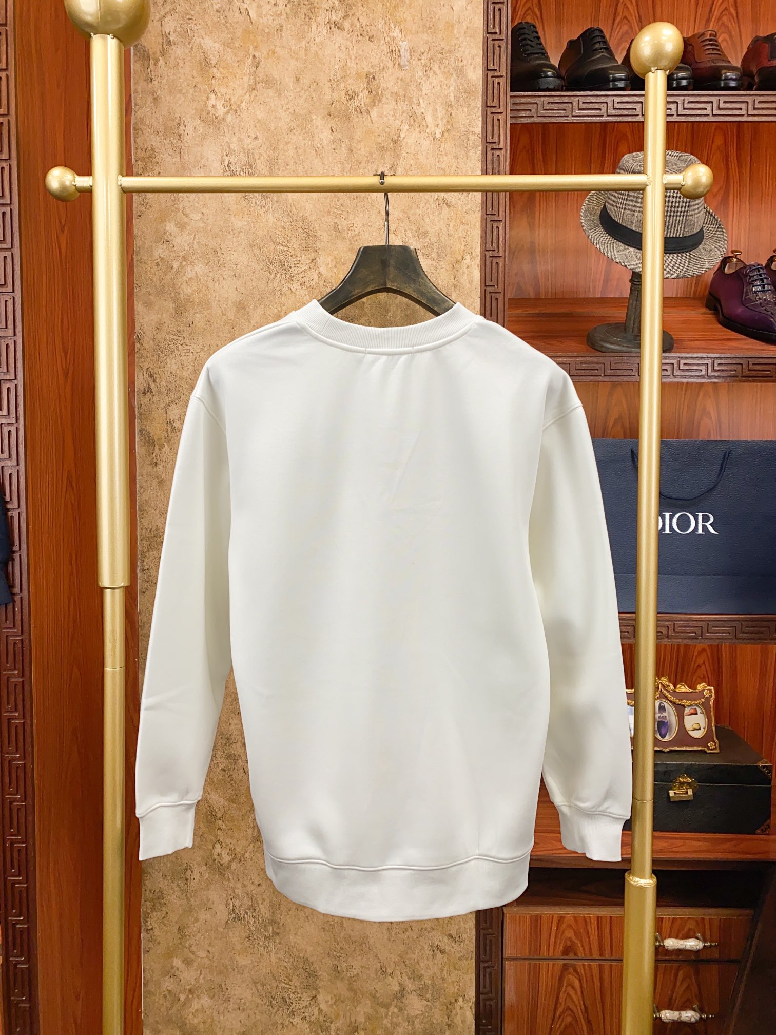 ディオール「Dior」エンブレム タオル刺繍 スウェットシャツ
