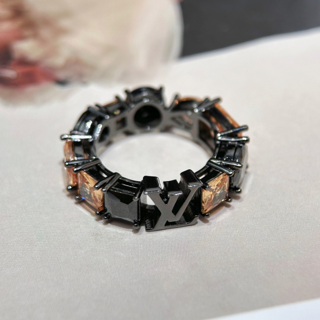 ルイ・ヴィトン「Louis Vuitton」Light リング