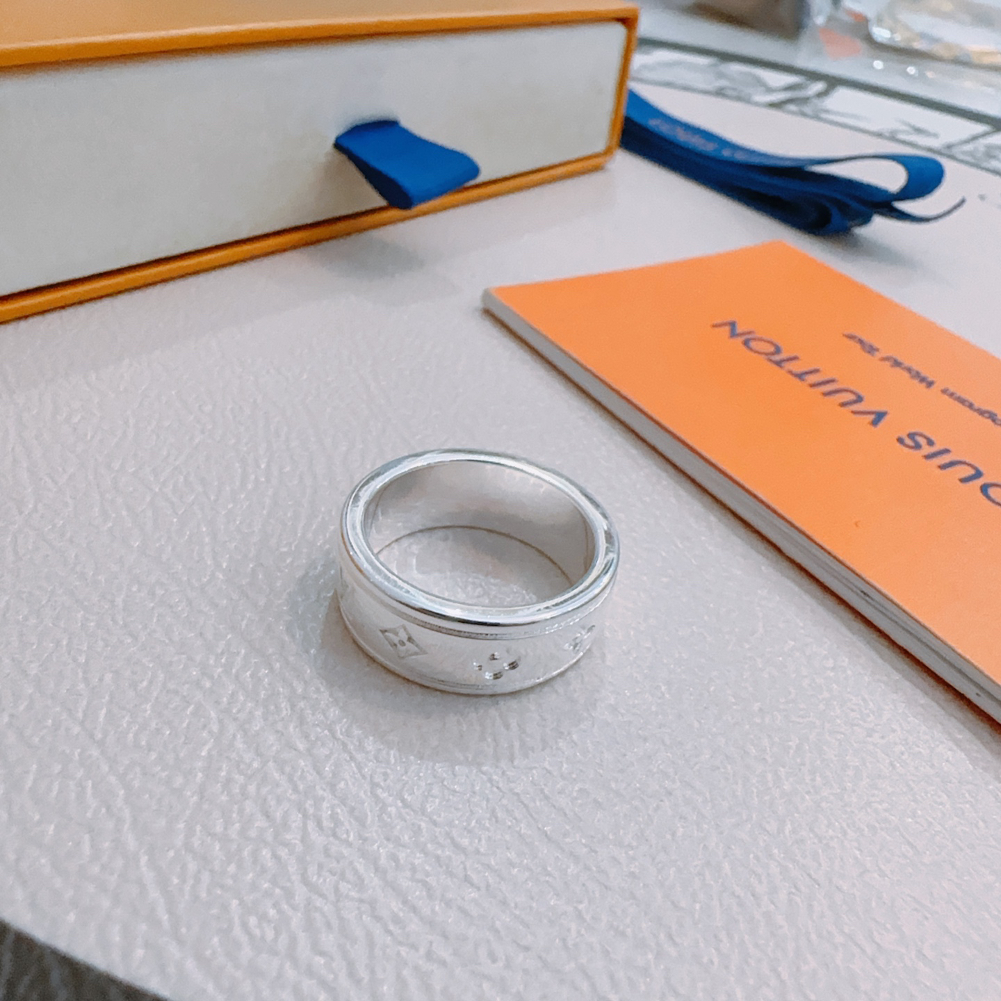 ルイ・ヴィトン「Louis Vuitton」Mosaic Chain リング