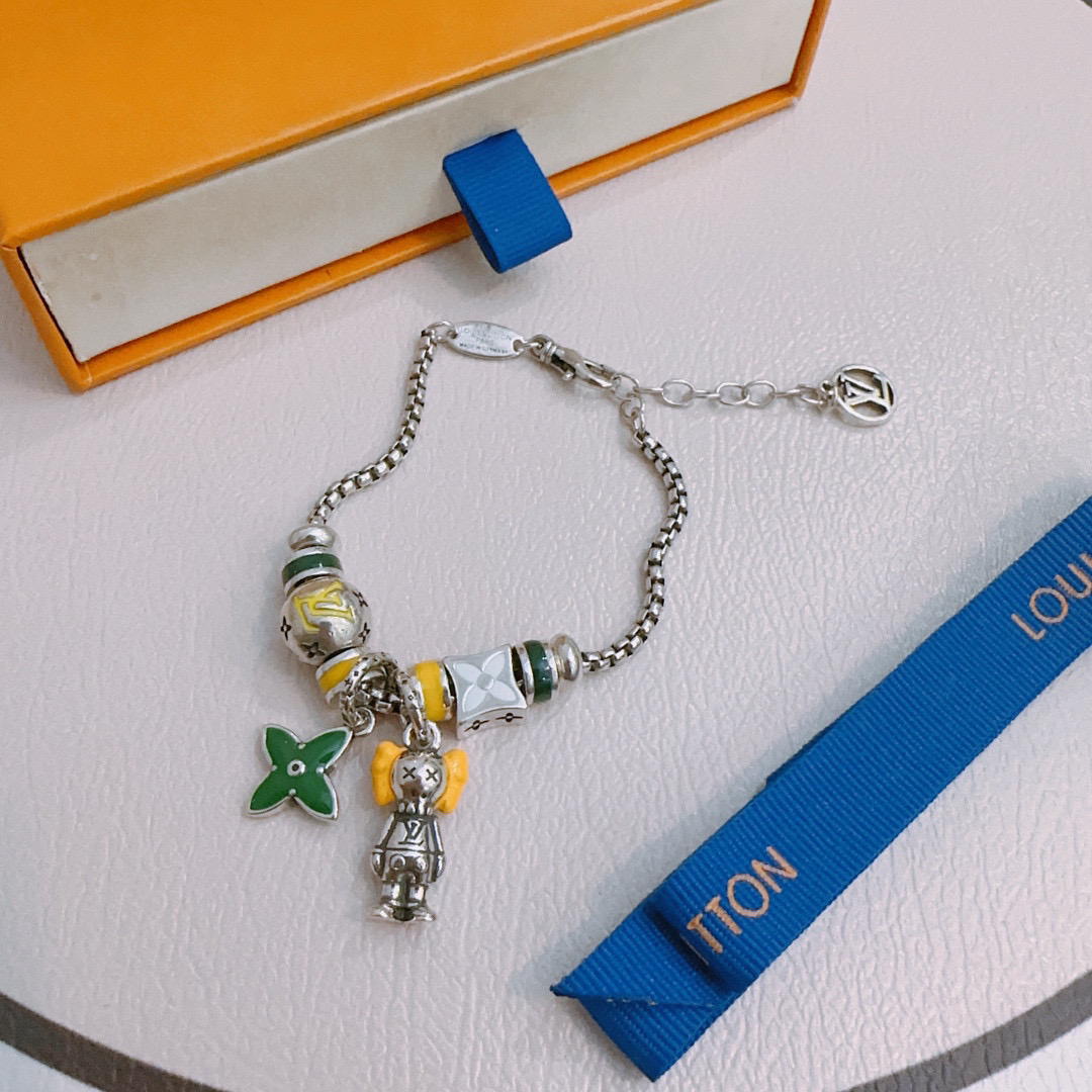 ルイ・ヴィトン「Louis Vuitton」RECYCLED ブレスレット