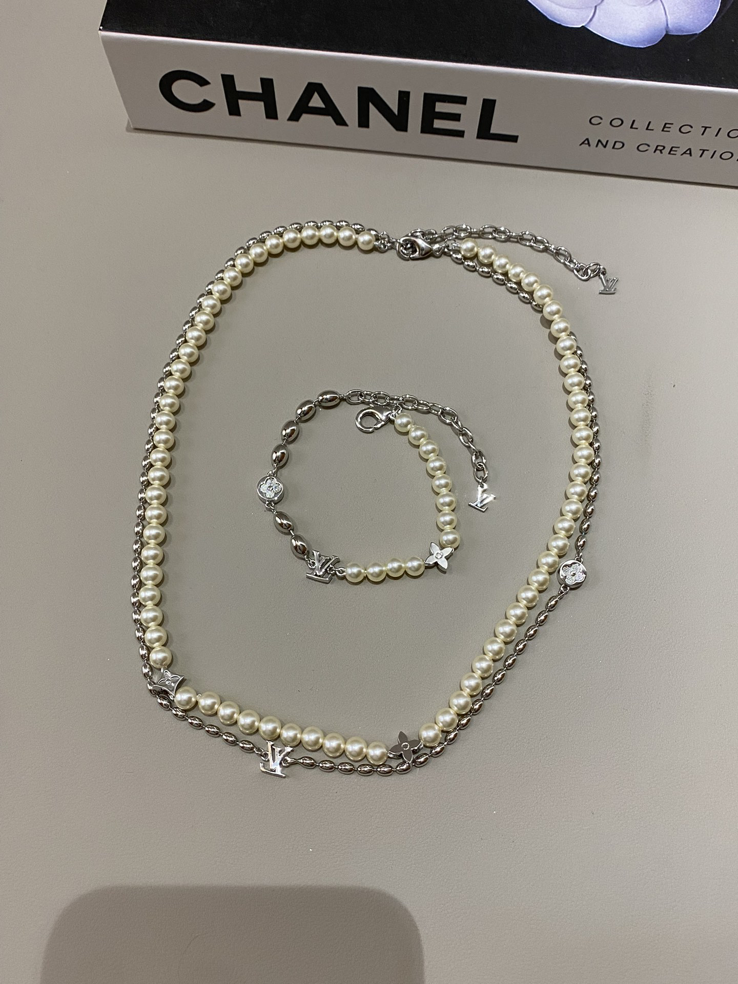 ルイ・ヴィトン「Louis Vuitton」Color Blossom ブレスレット