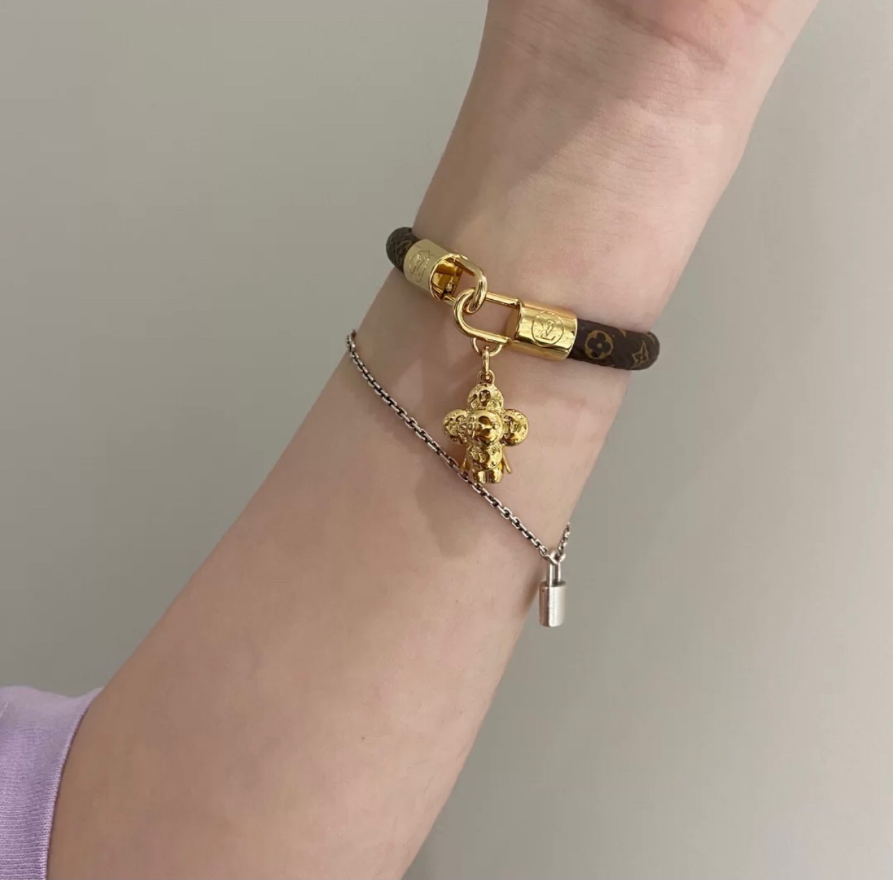 ルイ・ヴィトン「Louis Vuitton」Vivienne & Damier レザー ブレスレット