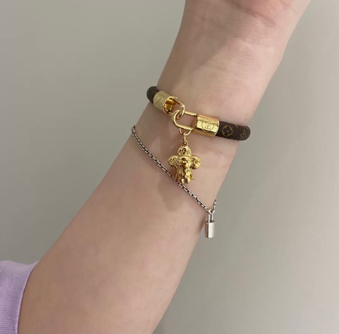 ルイ・ヴィトン「Louis Vuitton」Vivienne & Damier レザー ブレスレット