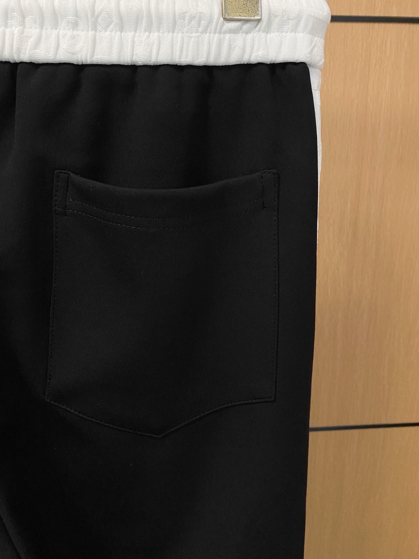 ルイ・ヴィトン「Louis Vuitton」2025 秋冬コレクション トレーナーセットアップ 