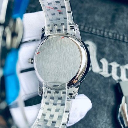 オメガ「Omega」デ・ヴィル プレステージ 腕時計 39.5mm