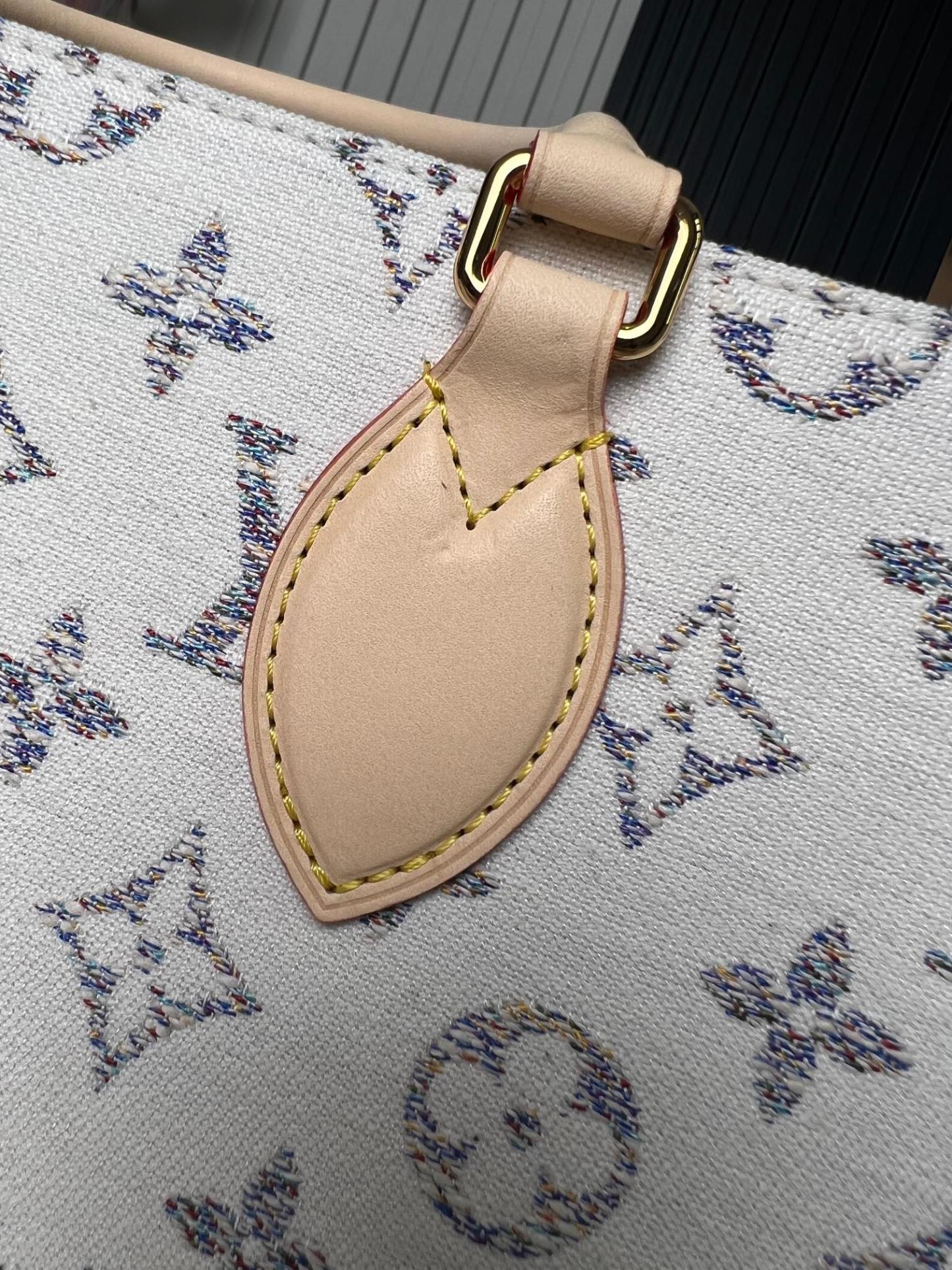 ルイ・ヴィトン「Louis Vuitton」オントゥゴー MM ハンドバッグ