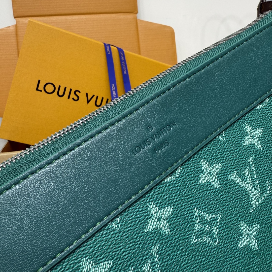 ルイ・ヴィトン「Louis Vuitton」ポシェット ボヤージュ スープル クラッチバッグ