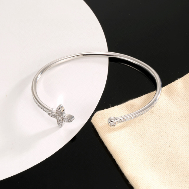 ルイ・ヴィトン「Louis Vuitton」ブレスレット