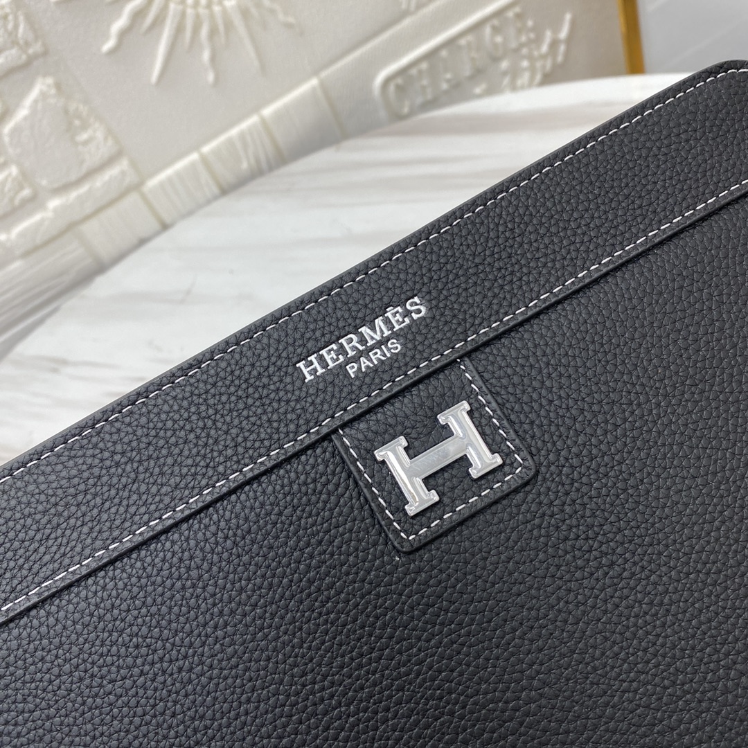 エルメス「Hermès」キャンバス クラッチバッグ