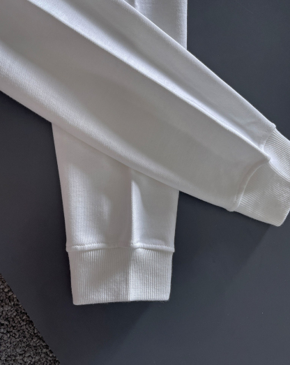 ルイ・ヴィトン「Louis Vuitton」モノグラム ロゴ スウェットシャツ