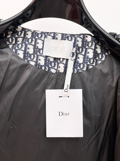 ディオール「Dior」ダウンジャケット