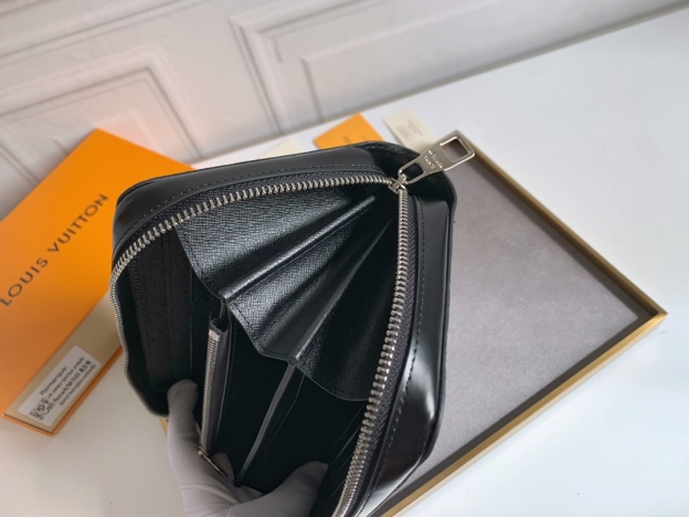 ルイ・ヴィトン「Louis Vuitton」ジッピー･ウォレット 
