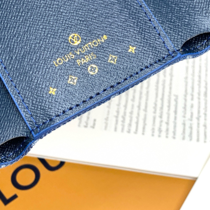 ルイ・ヴィトン「Louis Vuitton」ポルトフォイユ･ヴィクトリーヌ ウォレット