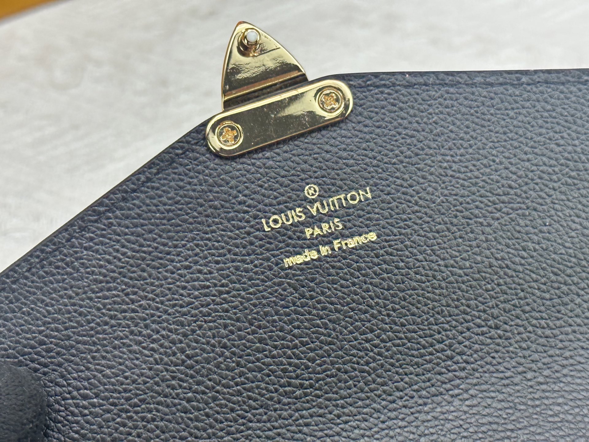 ルイ・ヴィトン「Louis Vuitton」ポルトフォイユ･サラ メティス
