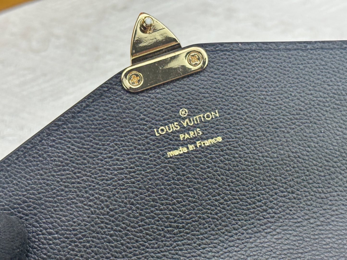ルイ・ヴィトン「Louis Vuitton」ポルトフォイユ･サラ メティス
