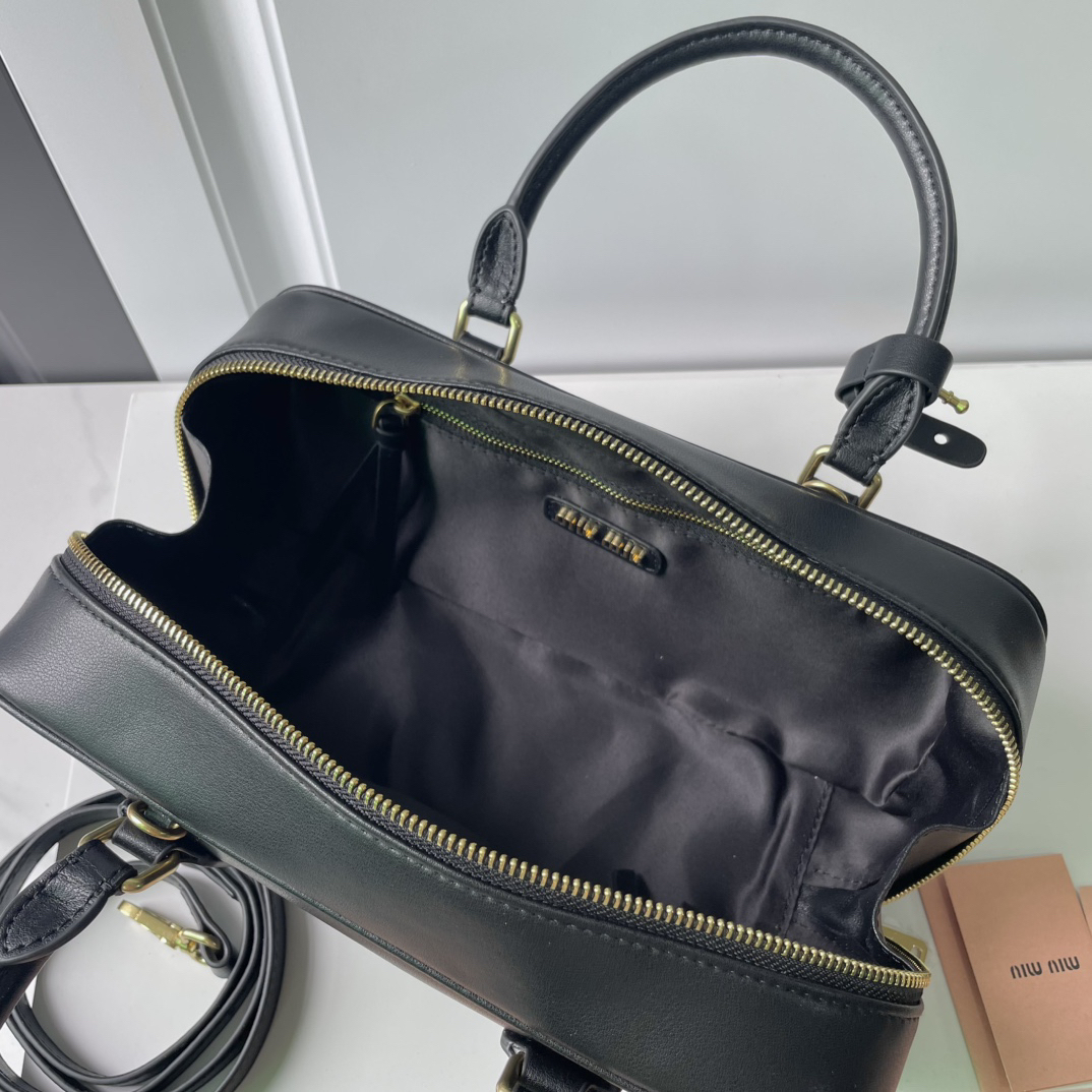 ミュウミュウ「Miu Miu」ボストンボウリングバッグレディースショルダーバッグ